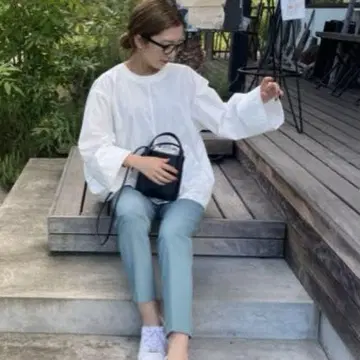 록 뷰티 앤 유스 유나이티드 애로우즈 프레임 슬리브 블라우스