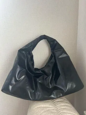 최종 가격 인하! KASSL EDITIONS 백 블랙