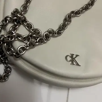 Calvin Klein 포쉐트 2way ~white~