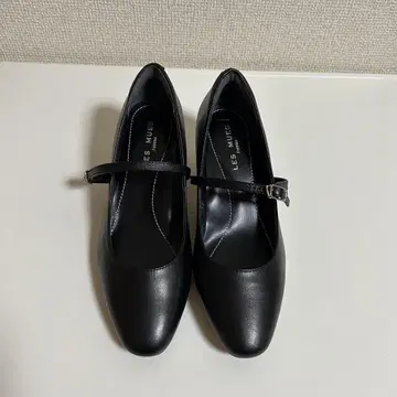 컨디션 최상 5.5cm 힐 펌프스 4E 탈부착 스트랩 LESMUES