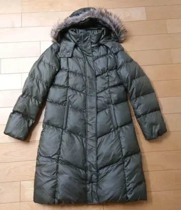유니클로 프리미엄 다운 M 카키