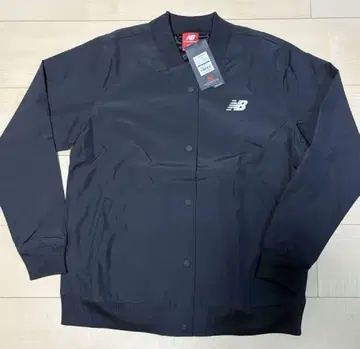 [ 미사용 새상품 ] New Balance 블랙 자켓