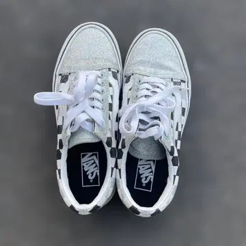 VANS 스니커즈