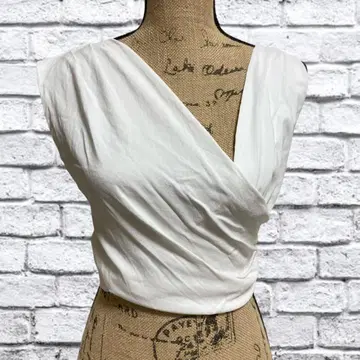 A71 ZARA 자라 [ S ] 상의 카슈쿨 슬리브리스 화이트
