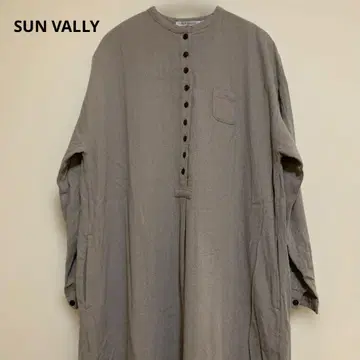 SUN VALLEY 그레이지 버튼 긴팔 원피스