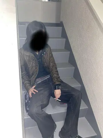 블랙 퍼 카키 다운