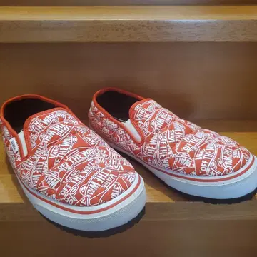 VANS 오프 더 월 슬립온