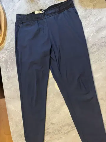 REIGNING CHAMP 네이비 조거 팬츠 허리밴딩