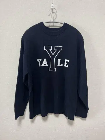 새상품급 [ The BOOK STORE ] Logo Sweater 네이비