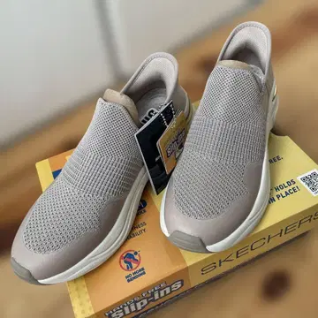 미사용 새상품 SKECHERS 여성용 슬립인 Taupe/Gold