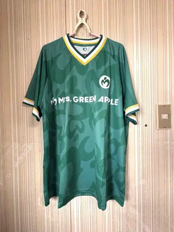 Mrs. GREEN APPLE 10 티셔츠