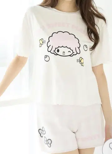 SNIDEL HOME 마이멜로디 콜라보 마이스위트피아노 상하의 세트