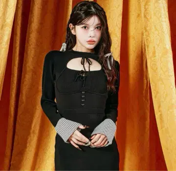 프론트 오픈 니트 미니 원피스