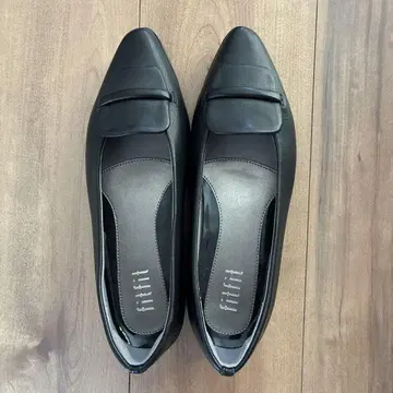 fit fit 블랙 로우힐 스퀘어토