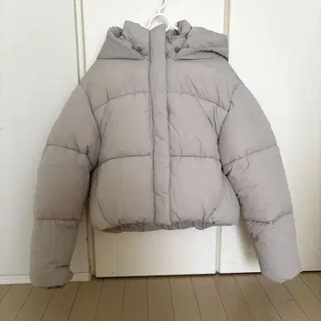 ZARA 후드 부착 다운 자켓