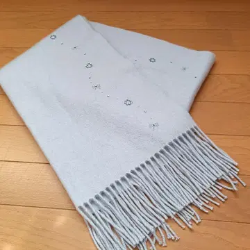 훌라 리본 큐빅 스톨 머플러