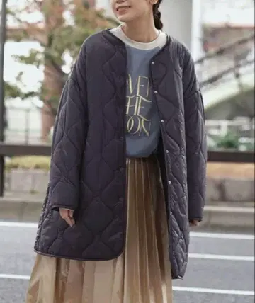 이자카야 매니아 스토어 에어리 나일론 퀼팅 코트