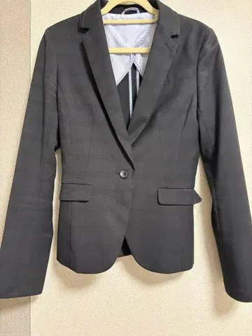 가격 인하 (11/23까지) 여성 수트 수트 셀렉트 체크 수트 3세트