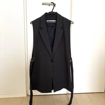 미사용 ZARA 베스트 다크 그린