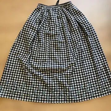 마카베 앨리스 x sm2 스무스 자수 스커트 블랙