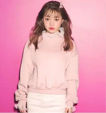 그레일 핑크 트레이닝복 치이포포 착용