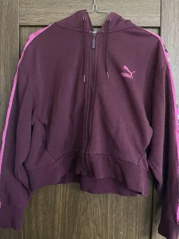 PUMA 버건디 크롭 후드티 M