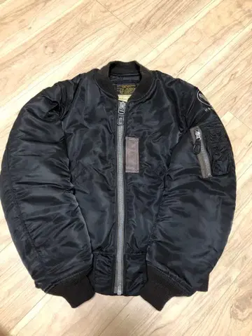 버즈릭슨 블랙 MA-1 36 사이즈