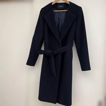 그린 레이블 릴랙싱 네이비 코트