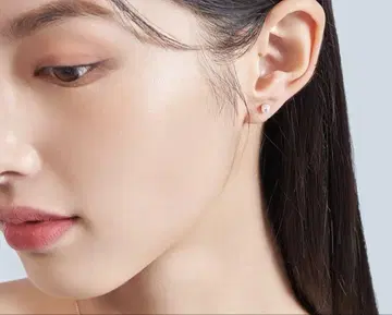 펄 화이트 스터드 귀걸이