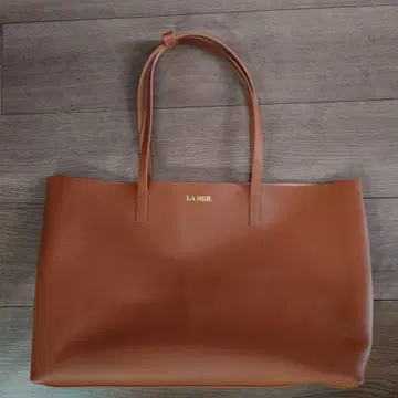 LA MER 브라운 토트백 스카프 포함 보호 주머니 포함