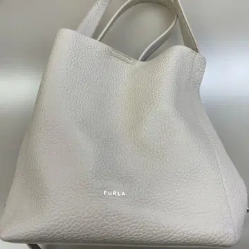 FURLA 베이지 가죽 숄더백