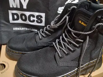 새상품 Dr. Martens 1460 블랙 부츠 UK6
