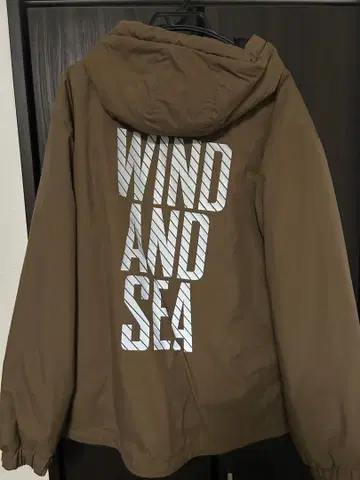 WIND AND SEA 마운틴 후드티