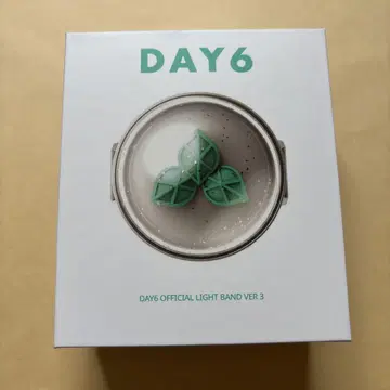 DAY6 OFFICIAL LIGHT BAND VER.3 공식 응원봉