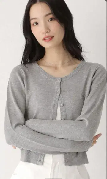 andST 모티브 컴팩트 가디건 K-스타일