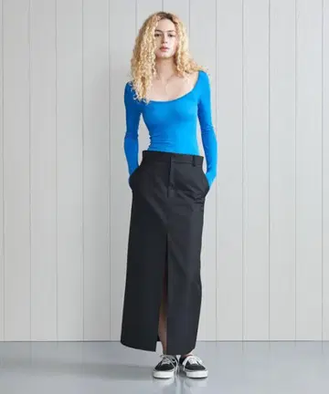 H&M 블랙 타이트 스커트 앞 슬릿