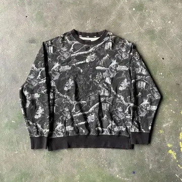 NEWERA 리얼트리 맨투맨