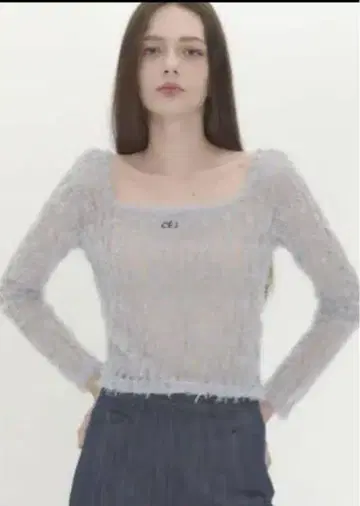 CEJ 블루 긴팔 티셔츠 한국
