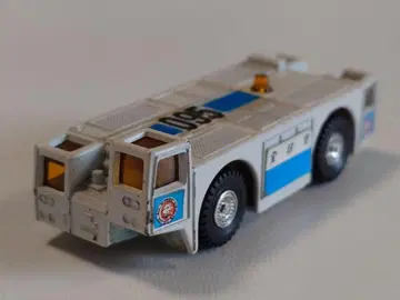 토미카 [95] 미쓰비시 전일공 토잉 트랙터