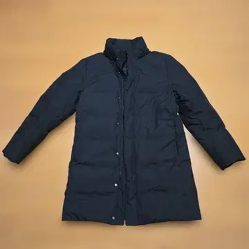 UNIQLO 심리스 다운 코트 M 사이즈