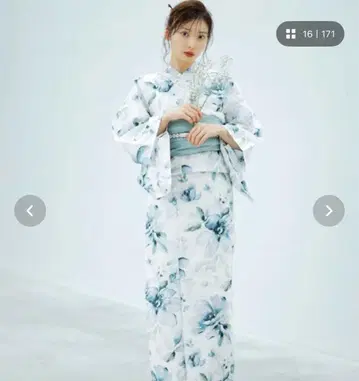 파랑과 화이트 꽃무늬 유카타 오비 세트