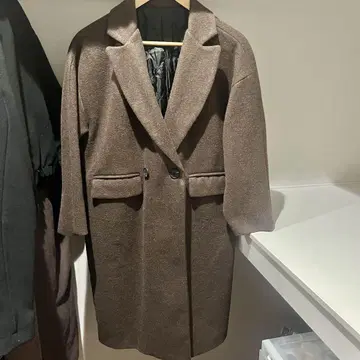브라운 체스터 코트