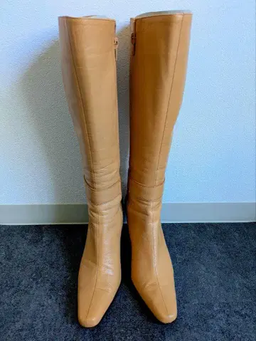 pitti 베이지 롱 부츠 힐