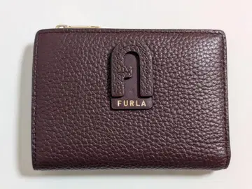 FURLA 버건디 접이식 지갑