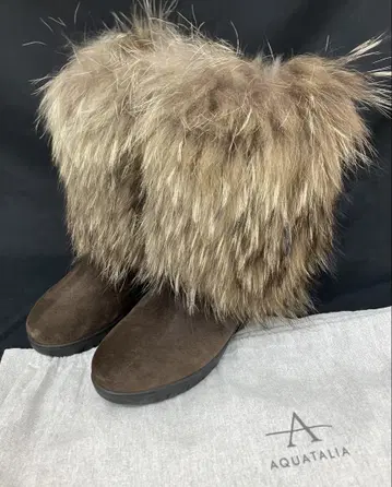 새상품 미사용품 AQUTALIA(아쿠아탈리아) 퍼 달린 브라운 부츠