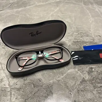 레이밴 블랙 프레임 패션 안경 케이스 포함