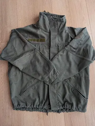 USED 오스트리아군 파라트루퍼 자켓