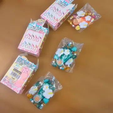 토코나츠 바케이션 산리오 시크릿 스트랩 폼폼푸딩 포차코