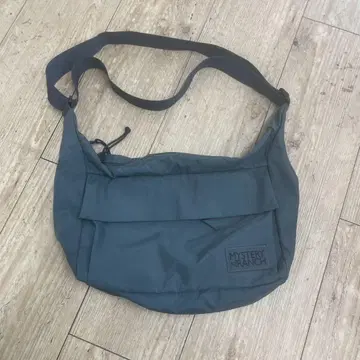 [컨디션 최상] MYSTERY RANCH 블루 그레이 숄더백