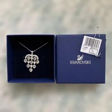 Swarovski 하트형 크리스탈 목걸이